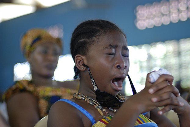 Samsam-Ghana-Stella-kerk-is-saai_DSC0226.jpg